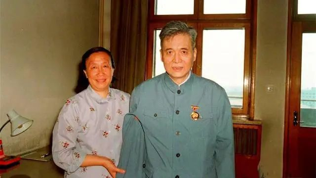 邓稼先：用一生诠释“中国脊梁”