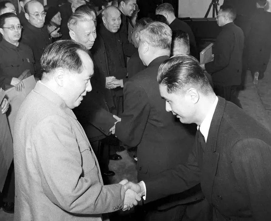 百年建党实业中国｜商科大家荣毅仁