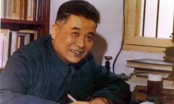 弘扬爱国奋斗精神 建功立业新时代